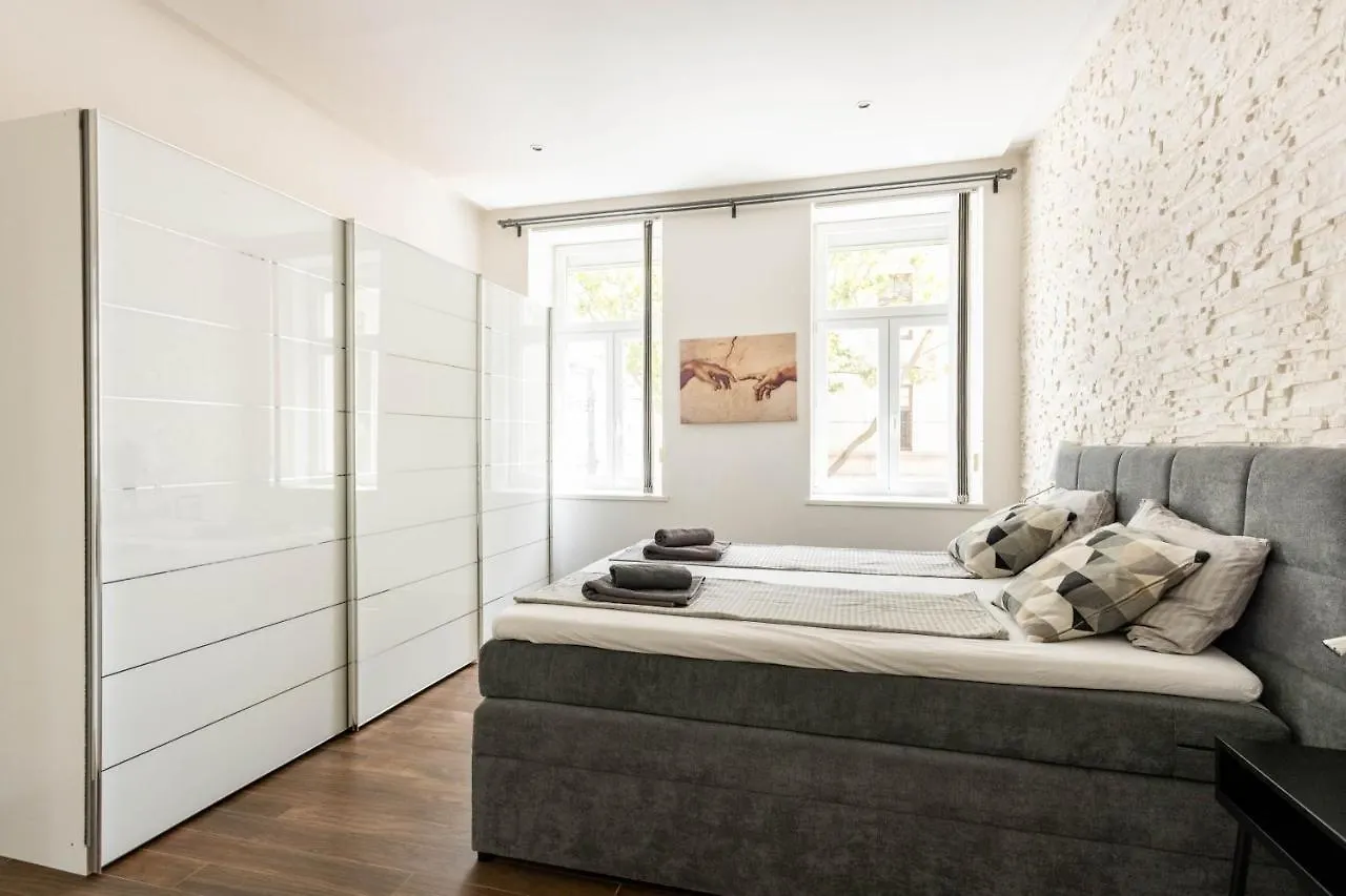 Josef Apartment Vienna